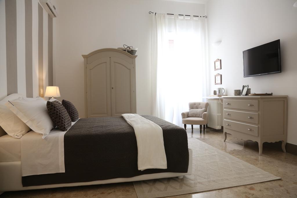 レッチェ Dimi House Bed & Breakfast エクステリア 写真